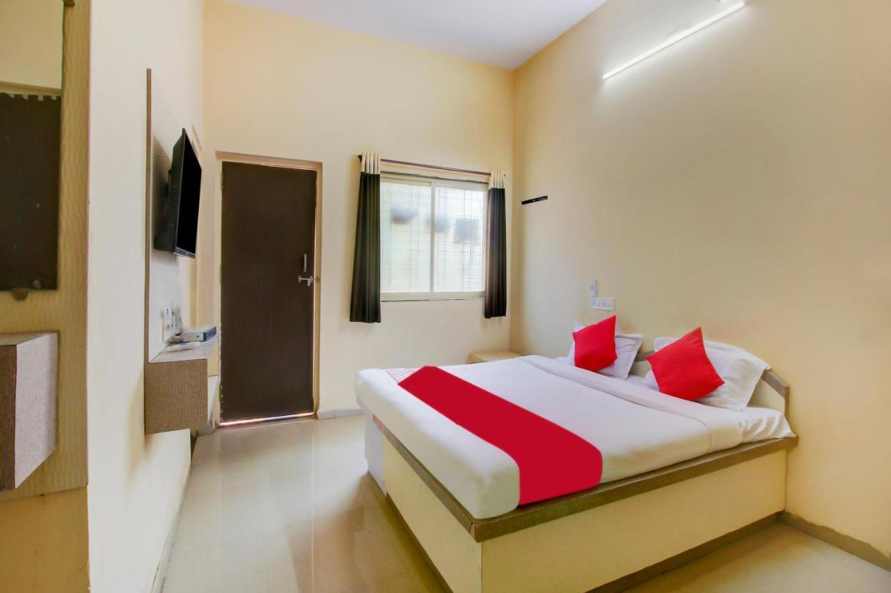 Oyo 64897 Devgiri Lodge Sailu Zewnętrze zdjęcie